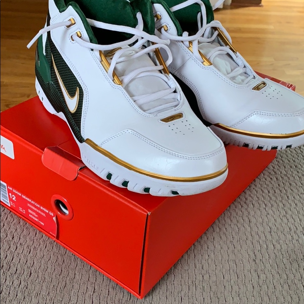 Nike zoom generation SVSM size 12 pre owned
